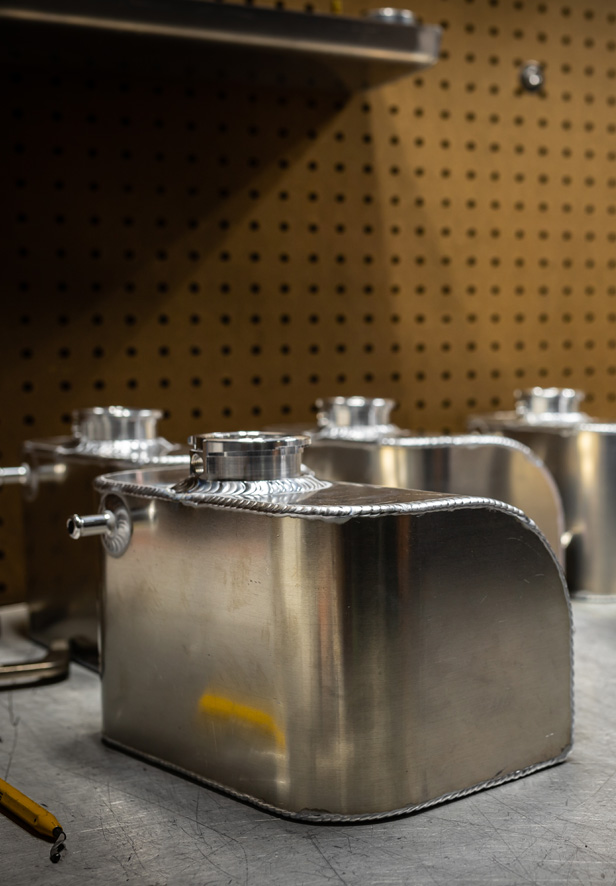 S550 Coolant Tank Manufacturing