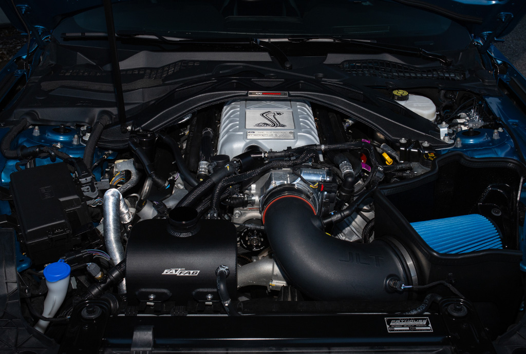 1000R GT500 Engine Bay