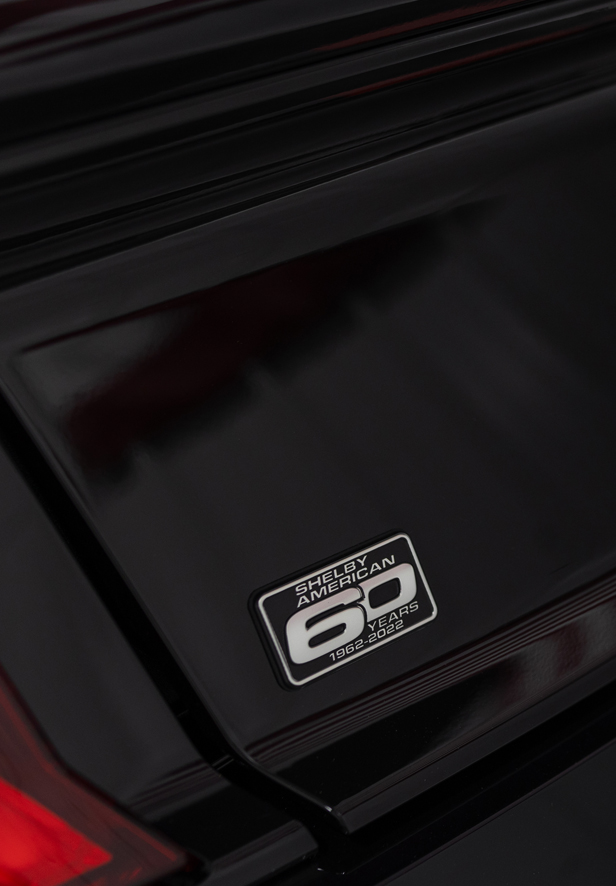 60th anniversary badge