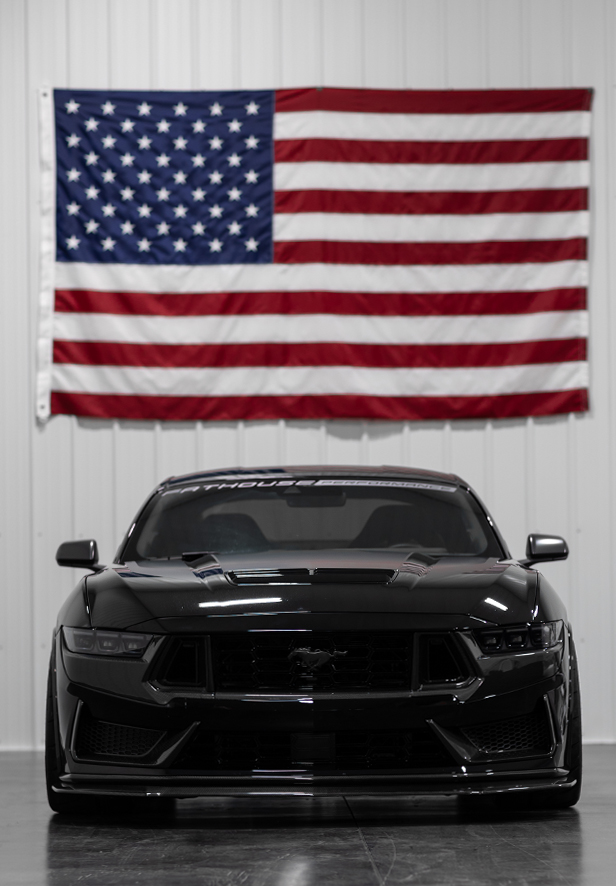 Dark Horse 800R Front