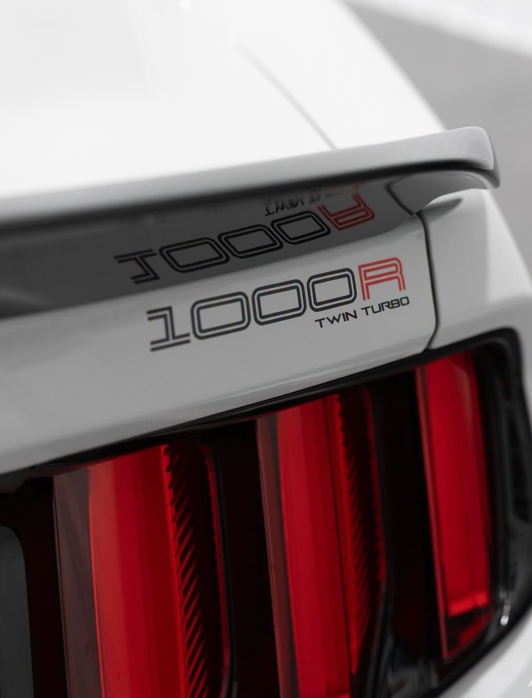 1000R logo